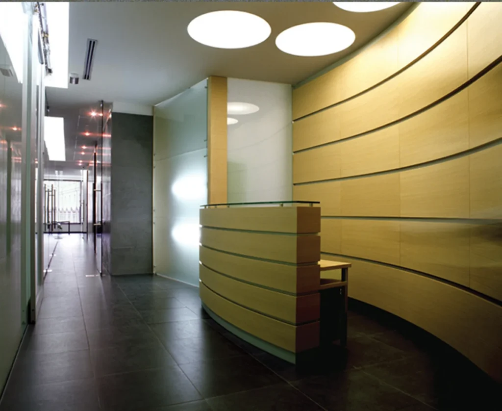 Finnat Bank Office